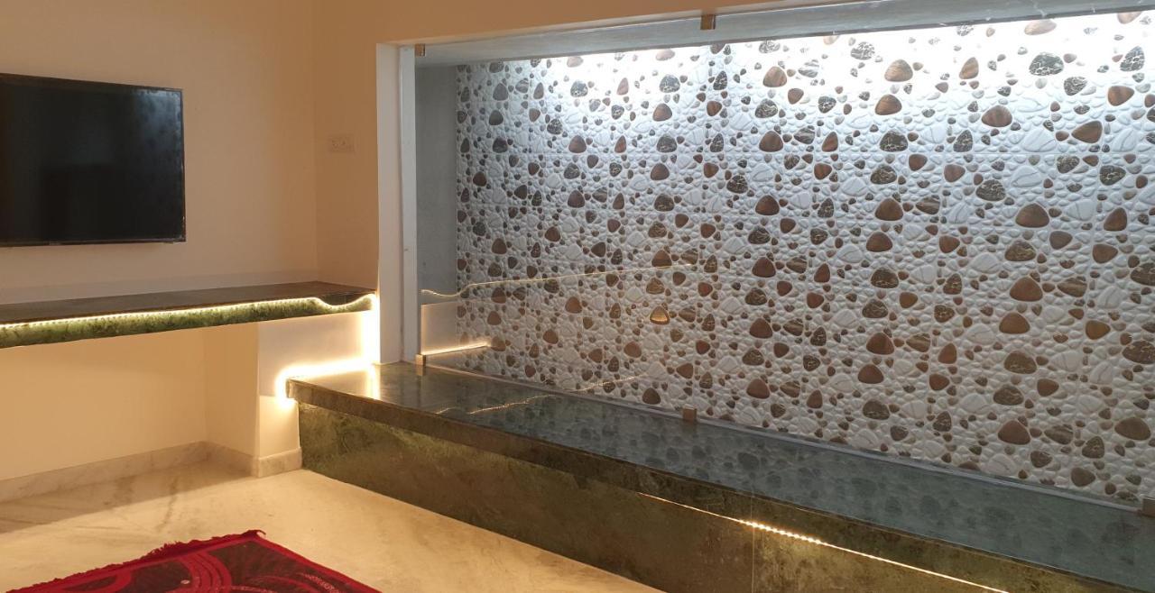 Shree Suites Kuttālam Екстериор снимка