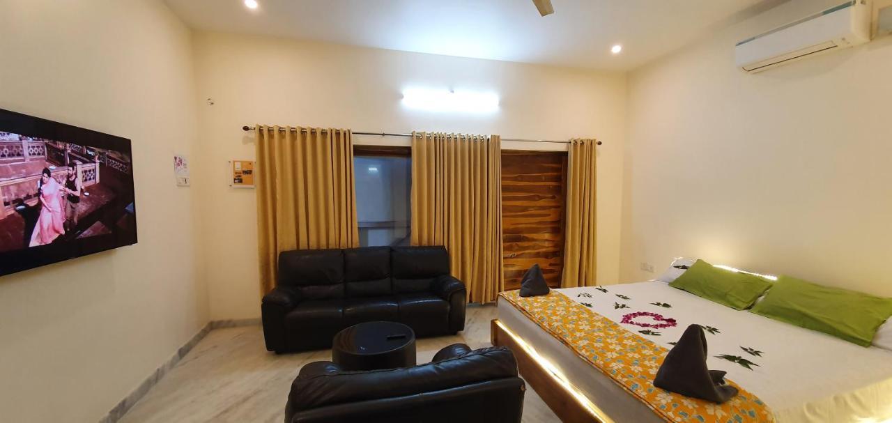 Shree Suites Kuttālam Екстериор снимка